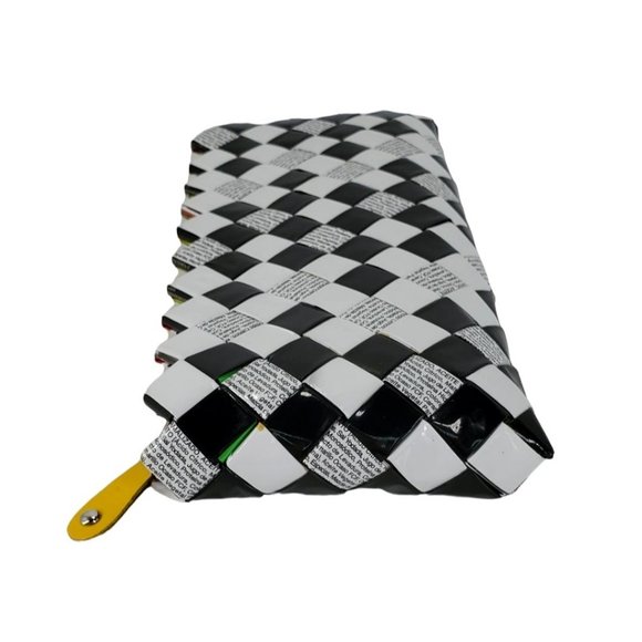 Nahui Ollin Clutch Zipper Handbag Purse Recycled Newspaper & Candy Wrappers - Picture 4 of 7